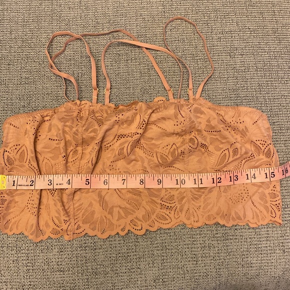 Aerie lace bralette size Large. Peach coral color - Picture 7 of 7